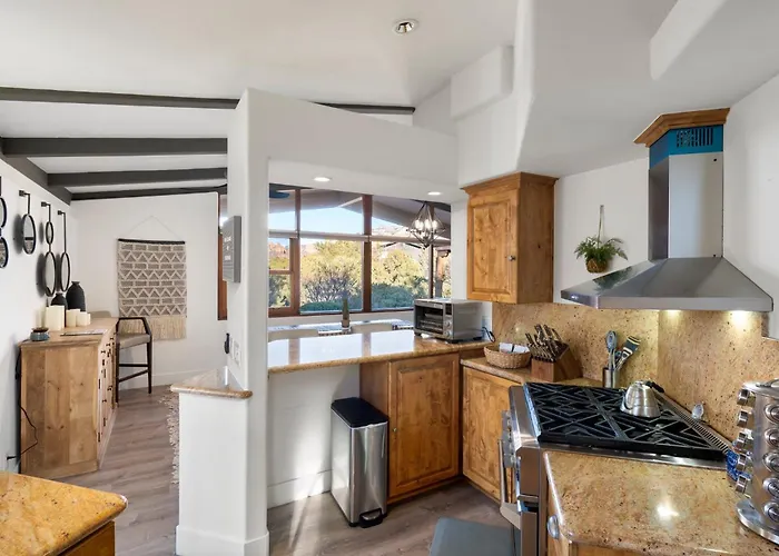 Modern Secluded With Amazing Views Hot Tub Casita Holiday home Sedona