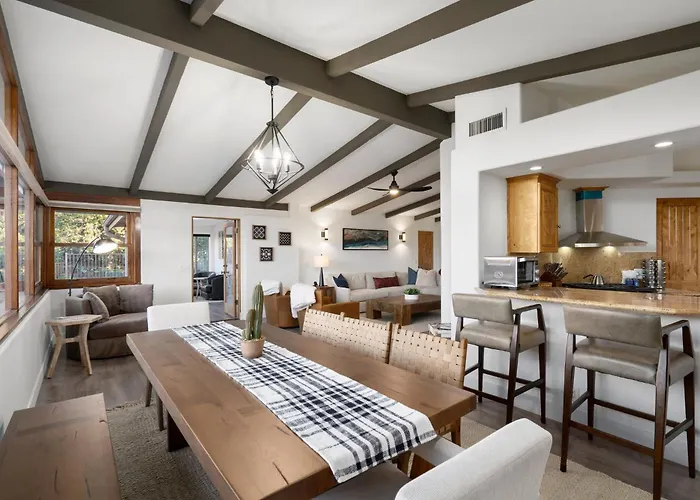 Modern Secluded With Amazing Views Hot Tub Casita Holiday home